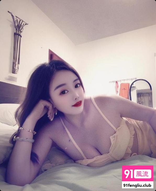舌吻少妇思思